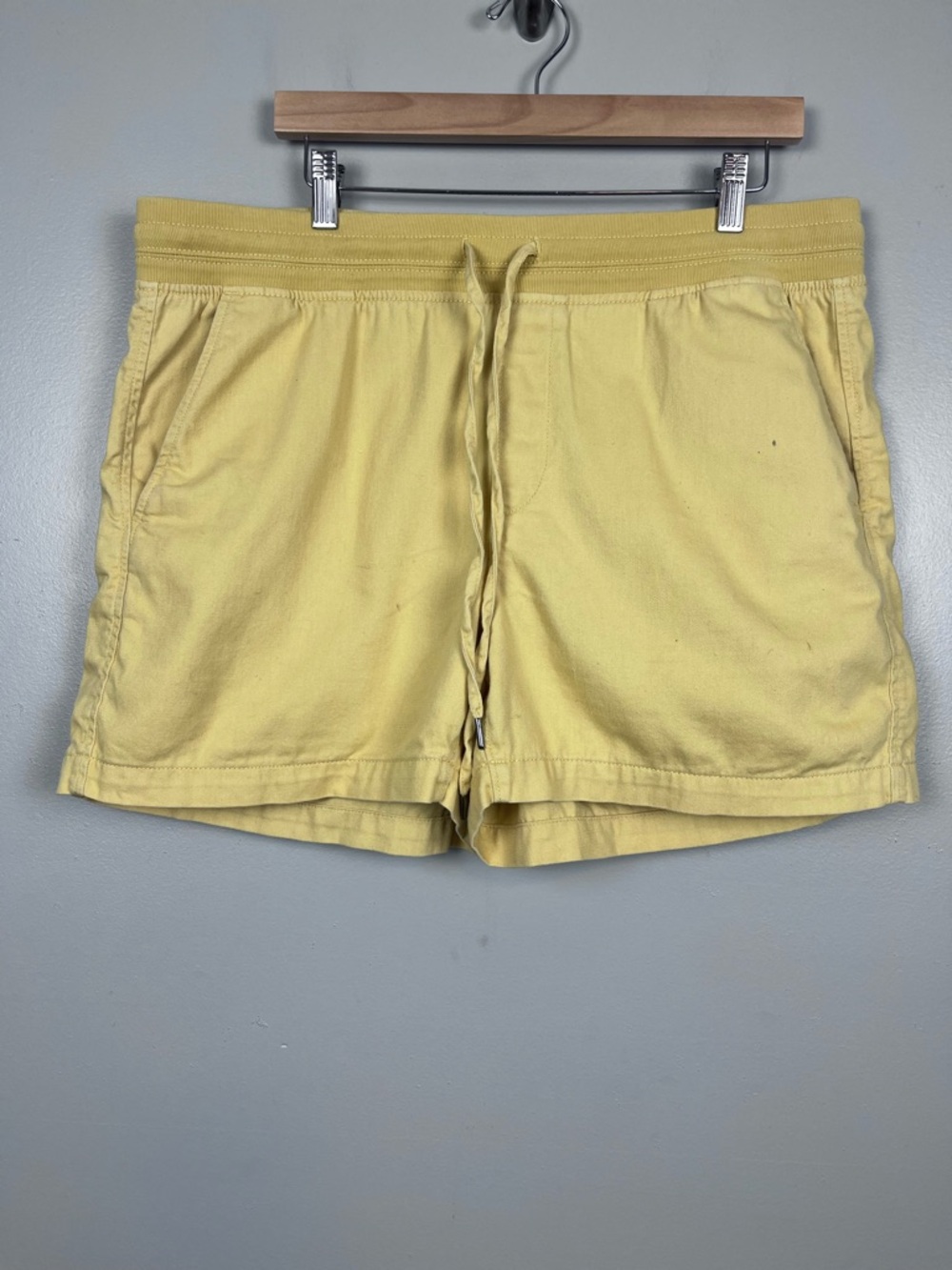 Orvis Women's Yellow Cotton & Lyocell Elastic Waist Drawstring Shorts Size XL